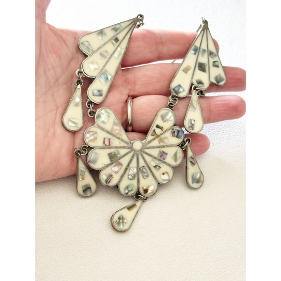Vintage ALPACA MEXICO Silver Enamel Abalone Inlay Bib Statement Necklace - Picture 7 of 8